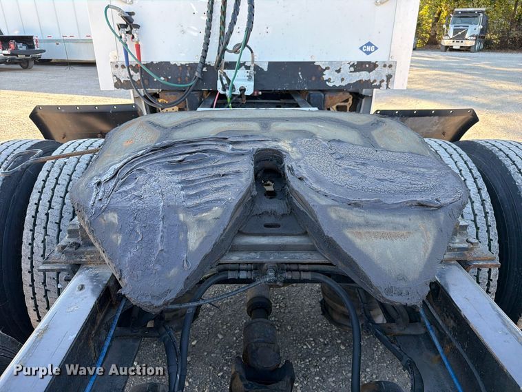 image for item FC3434 2021 Freightliner Cascadia semi truck