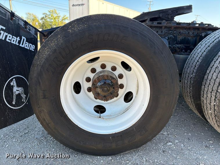 image for item FC3434 2021 Freightliner Cascadia semi truck