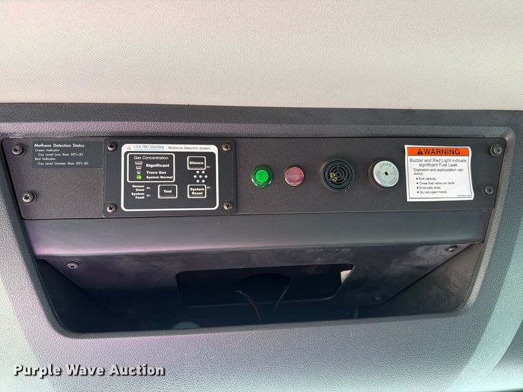 image for item FC3438 2021 Freightliner Cascadia semi truck