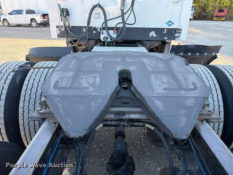 image for item FC3441 2021 Freightliner Cascadia semi truck