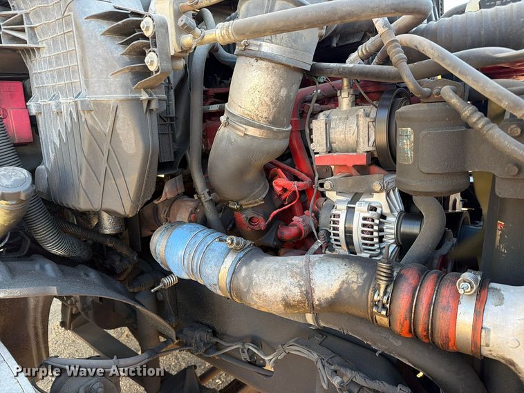 image for item FC3444 2021 Freightliner Cascadia semi truck