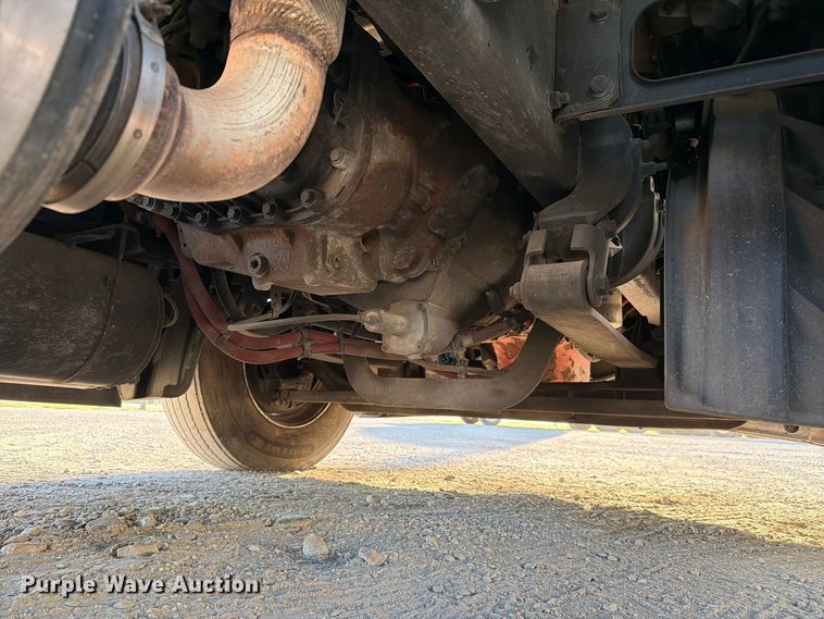 image for item FC3444 2021 Freightliner Cascadia semi truck