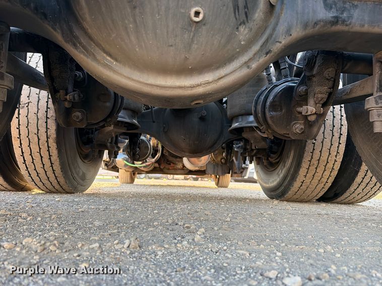 image for item FC3444 2021 Freightliner Cascadia semi truck