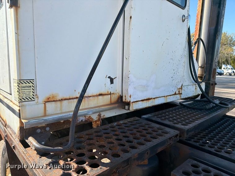 image for item FC3446 Ottawa Commando 30 yard truck