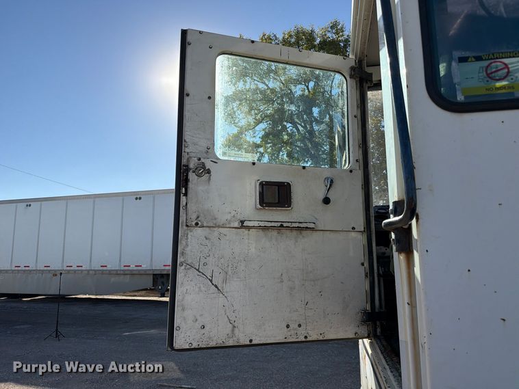 image for item FC3446 Ottawa Commando 30 yard truck