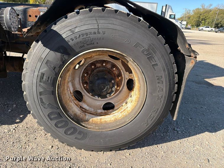 image for item FC3446 Ottawa Commando 30 yard truck