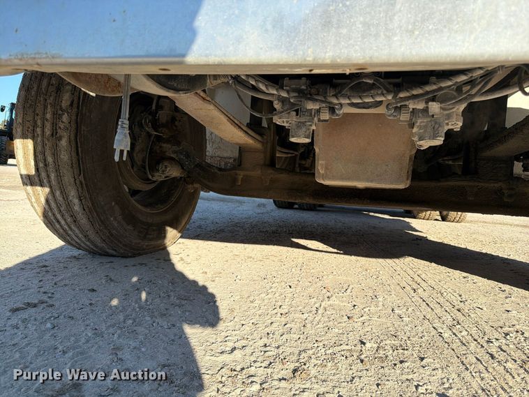 image for item FG0831 2007 International 9400i semi truck