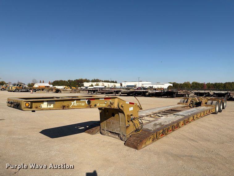 image for item FG3070 2017 X-L Specialized Trailers Inc lowboy equipment trailer