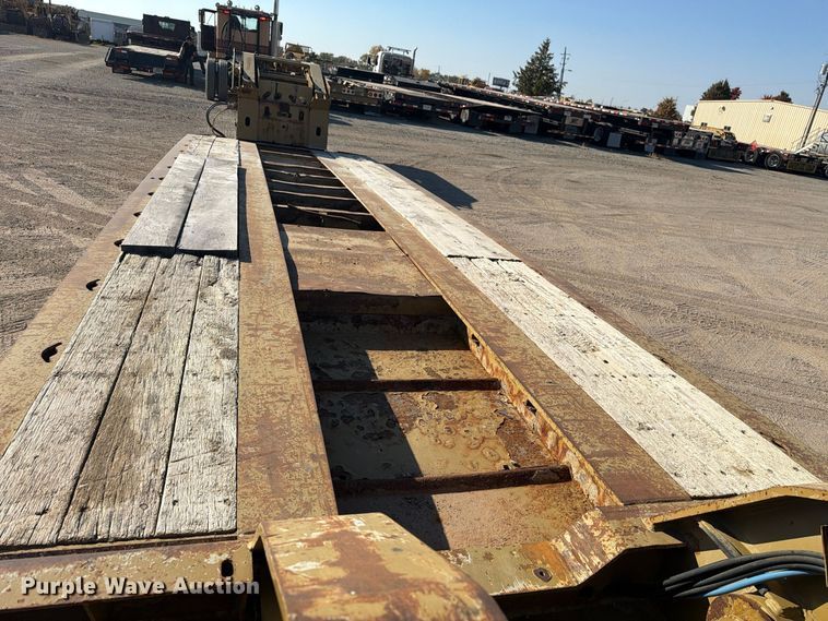 image for item FG3070 2017 X-L Specialized Trailers Inc lowboy equipment trailer