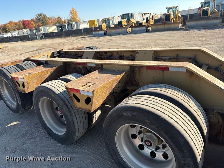 image for item FG3070 2017 X-L Specialized Trailers Inc lowboy equipment trailer