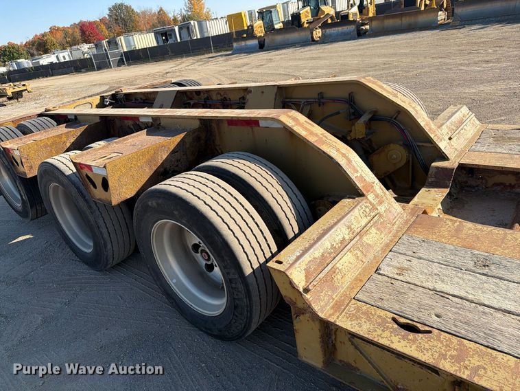 image for item FG3070 2017 X-L Specialized Trailers Inc lowboy equipment trailer