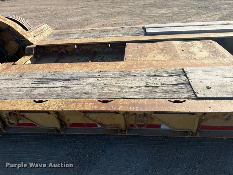 image for item FG3070 2017 X-L Specialized Trailers Inc lowboy equipment trailer