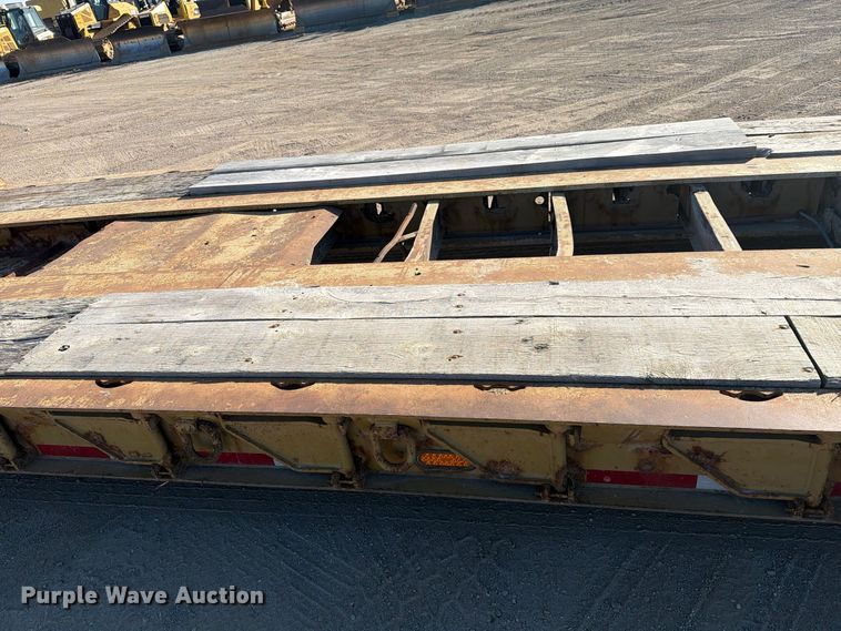 image for item FG3070 2017 X-L Specialized Trailers Inc lowboy equipment trailer