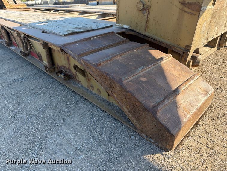 image for item FG3070 2017 X-L Specialized Trailers Inc lowboy equipment trailer