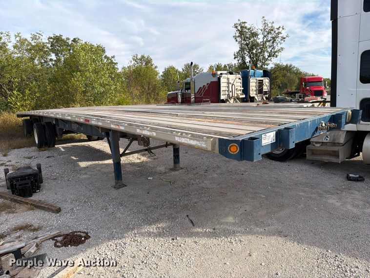image for item FI0458 2010 Great Dane GPL-0024-00053 flatbed trailer