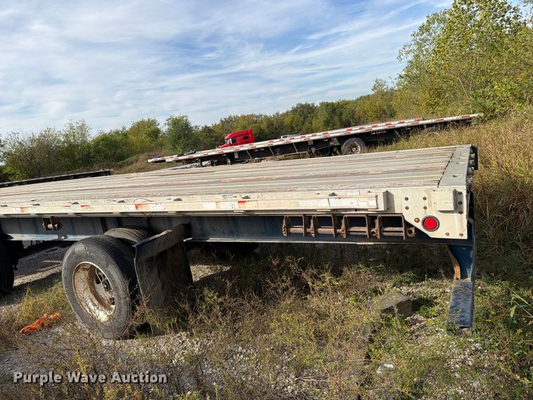 image for item FI0458 2010 Great Dane GPL-0024-00053 flatbed trailer