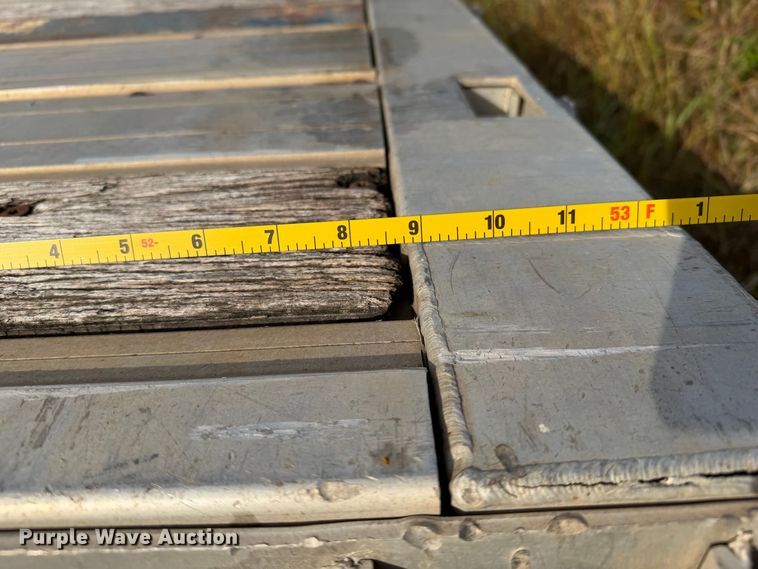 image for item FI0458 2010 Great Dane GPL-0024-00053 flatbed trailer
