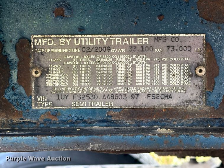 image for item FI0460 2010 Utility Trailer FS2CHA flatbed trailer