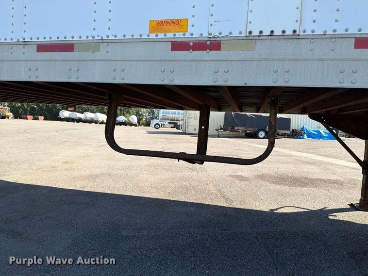 image for item FJ0556 1998 Trailmobile dry van trailer