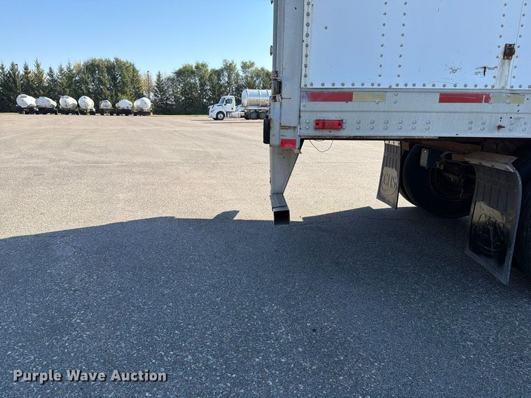 image for item FJ0556 1998 Trailmobile dry van trailer