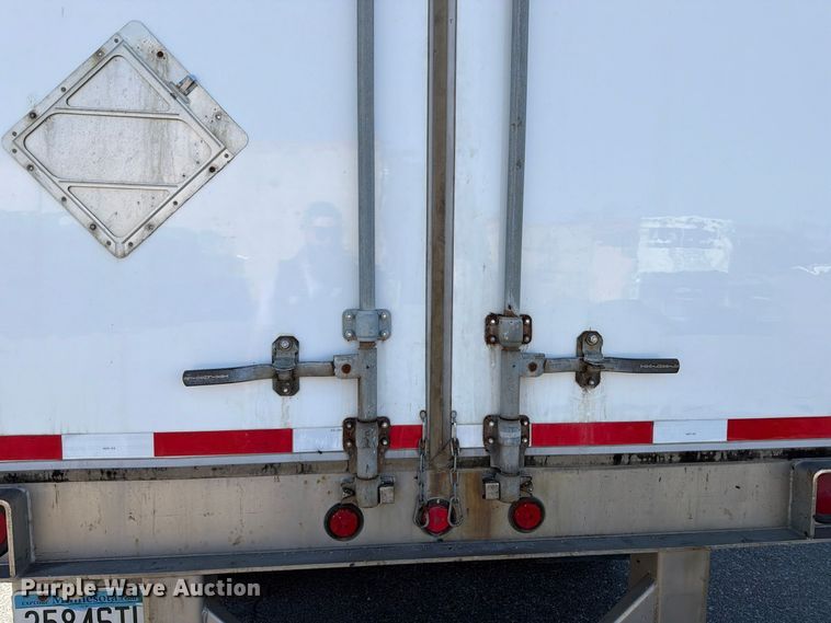 image for item FJ0556 1998 Trailmobile dry van trailer