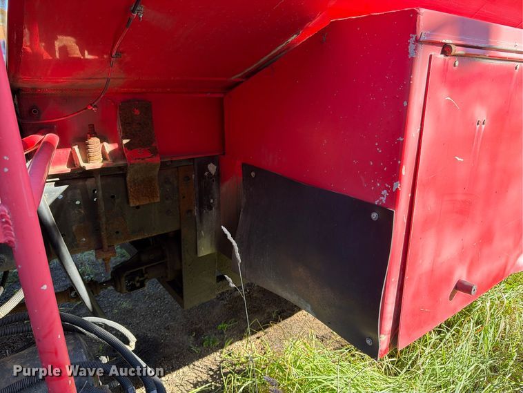image for item FK2220 1991 International 8100 fuel truck