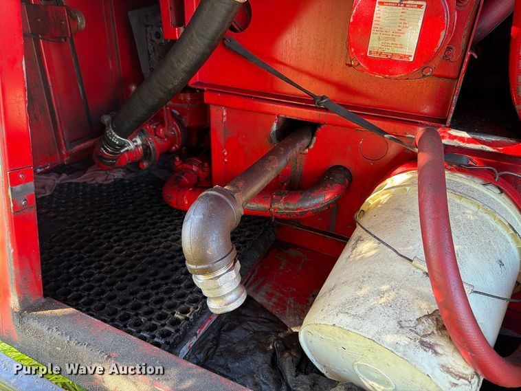 image for item FK2220 1991 International 8100 fuel truck