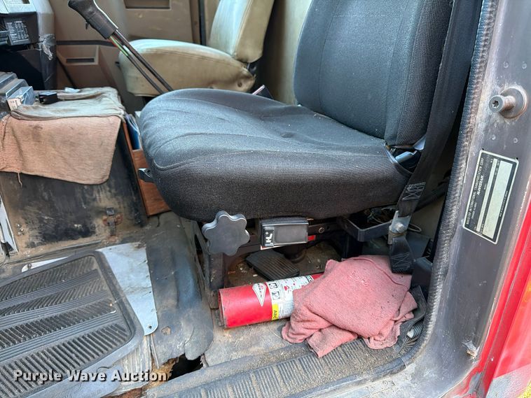 image for item FK2220 1991 International 8100 fuel truck