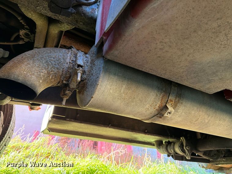 image for item FK2220 1991 International 8100 fuel truck