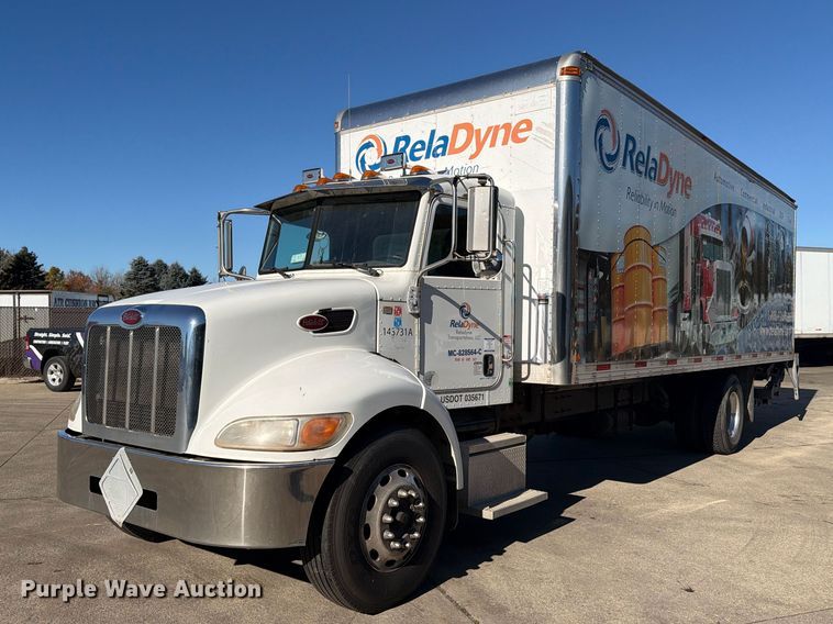 image for item FK2227 2014 Peterbilt 337 box truck