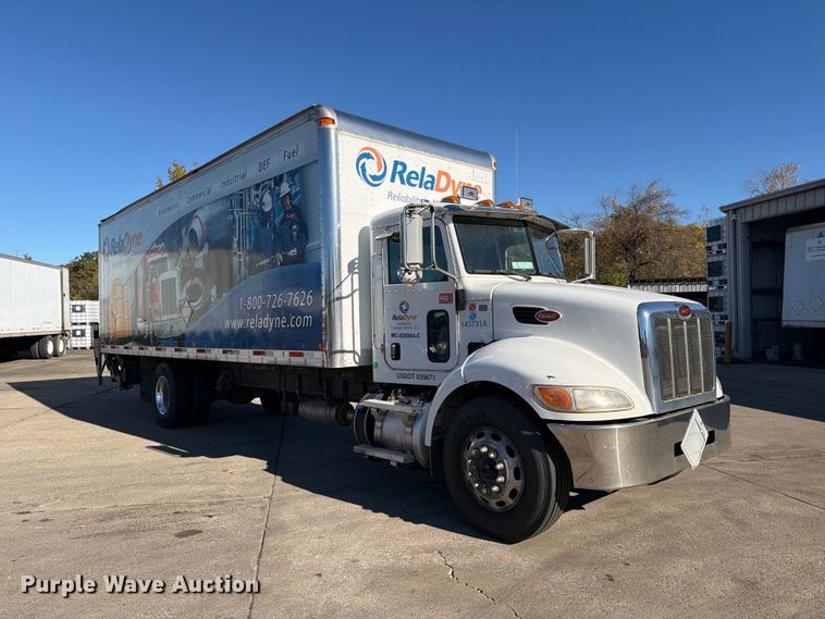 image for item FK2227 2014 Peterbilt 337 box truck