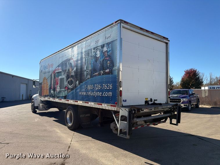 image for item FK2227 2014 Peterbilt 337 box truck