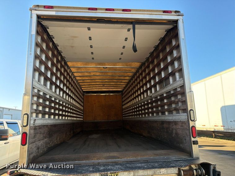 image for item FK2227 2014 Peterbilt 337 box truck