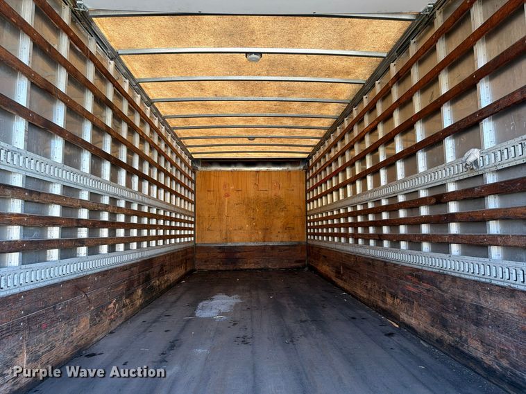 image for item FK2227 2014 Peterbilt 337 box truck
