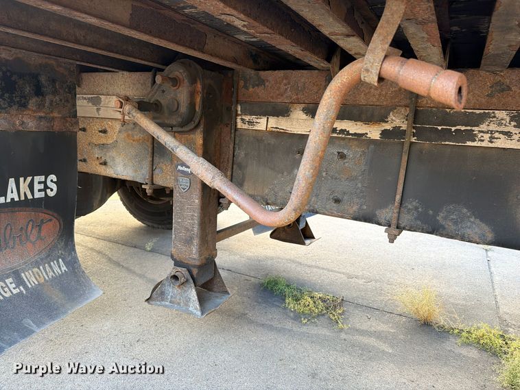 image for item FK2227 2014 Peterbilt 337 box truck