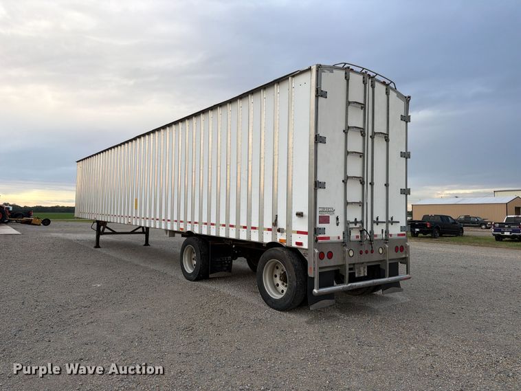 image for item FK3867 2001 Wilkens OK2MA32NCFSR walking floor trailer