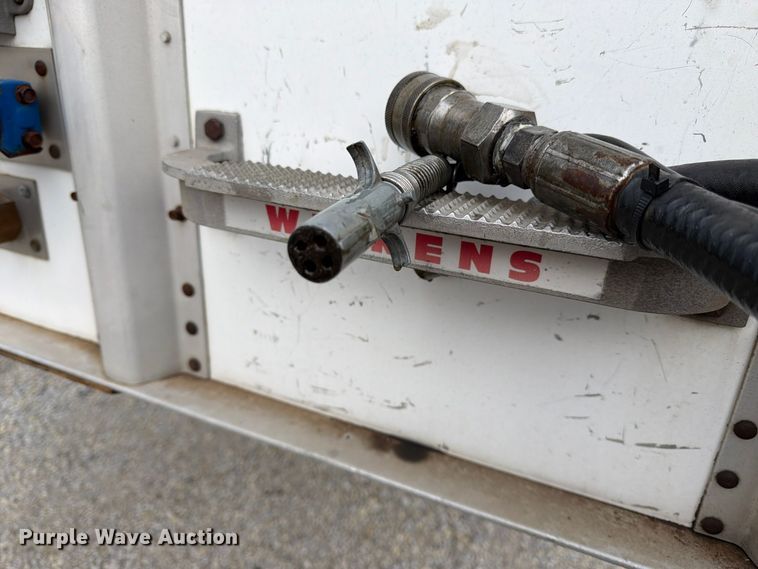 image for item FK3867 2001 Wilkens OK2MA32NCFSR walking floor trailer