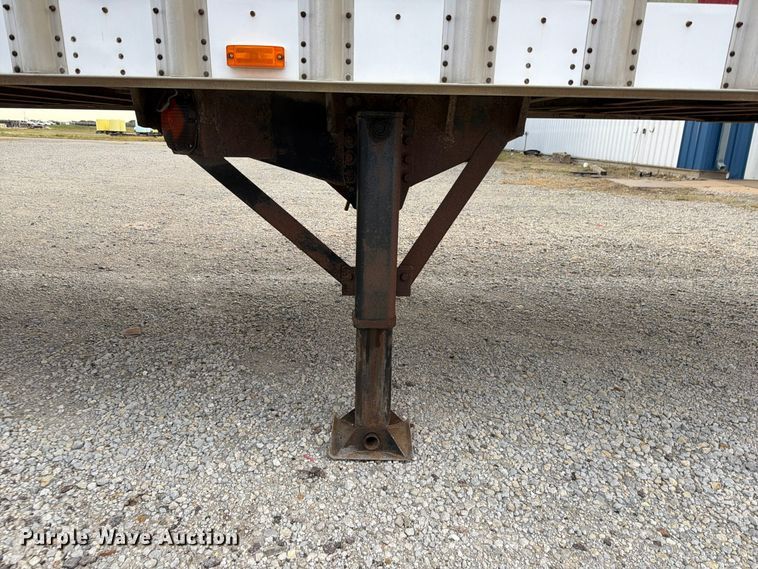 image for item FK3867 2001 Wilkens OK2MA32NCFSR walking floor trailer