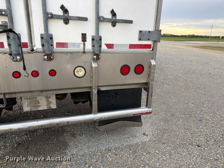 image for item FK3867 2001 Wilkens OK2MA32NCFSR walking floor trailer
