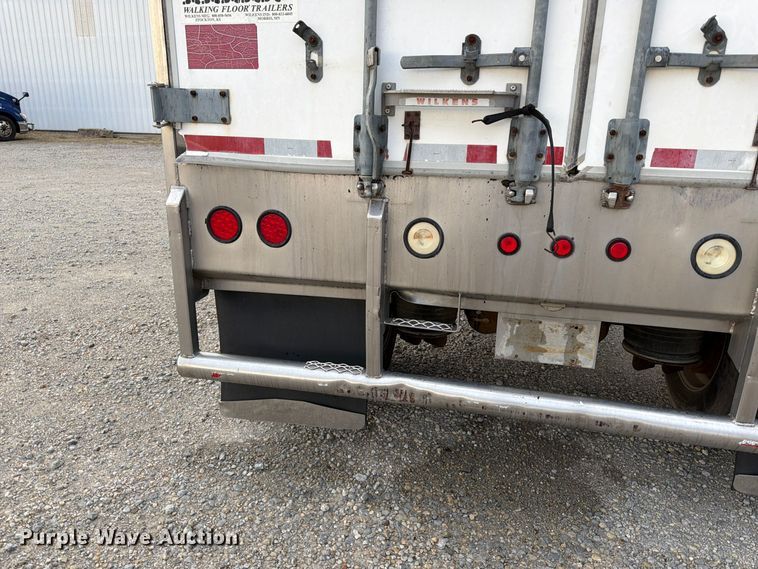 image for item FK3867 2001 Wilkens OK2MA32NCFSR walking floor trailer