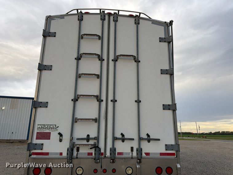 image for item FK3867 2001 Wilkens OK2MA32NCFSR walking floor trailer