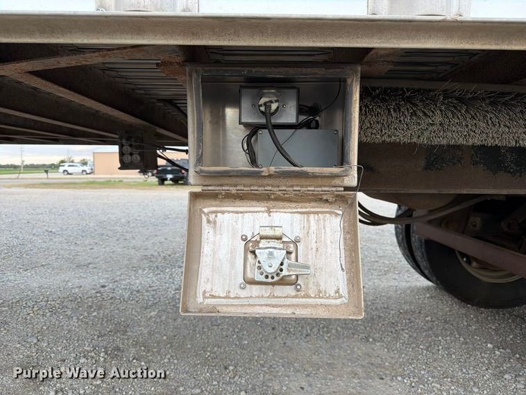 image for item FK3867 2001 Wilkens OK2MA32NCFSR walking floor trailer