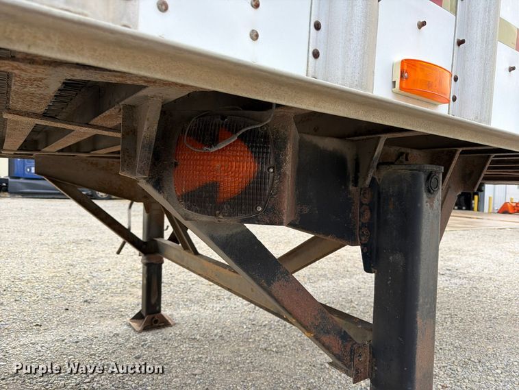 image for item FK3867 2001 Wilkens OK2MA32NCFSR walking floor trailer