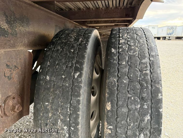 image for item FK3867 2001 Wilkens OK2MA32NCFSR walking floor trailer