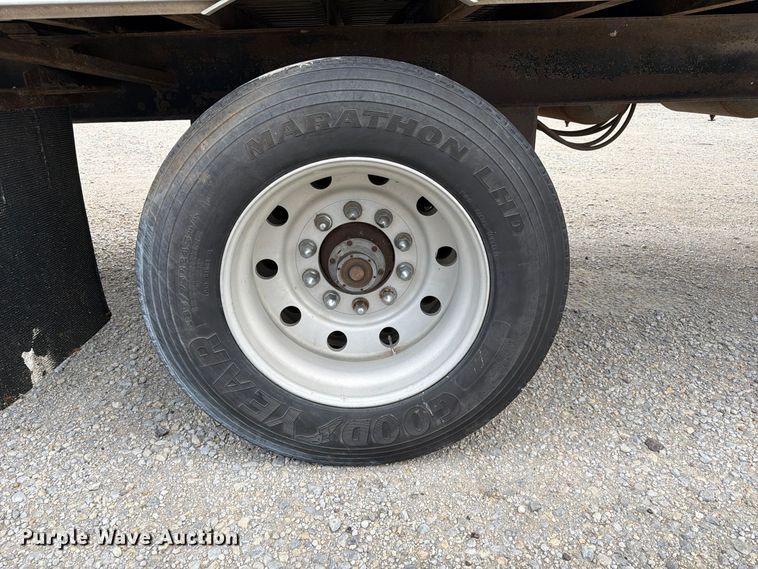 image for item FK3867 2001 Wilkens OK2MA32NCFSR walking floor trailer