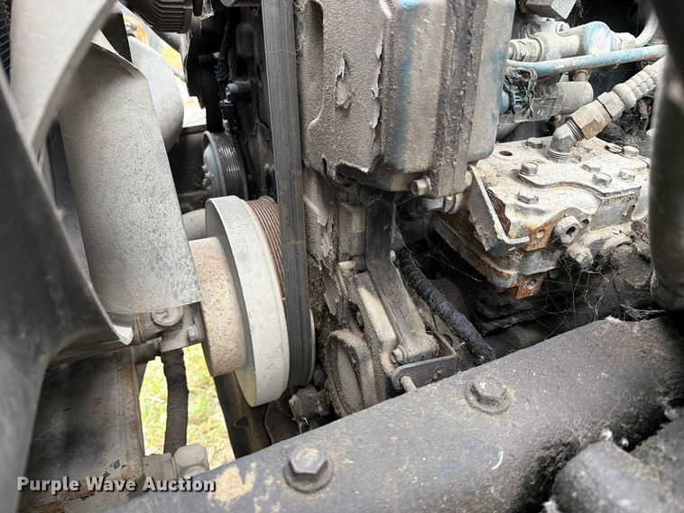 image for item FM6624 2007 International 7400 refuse truck