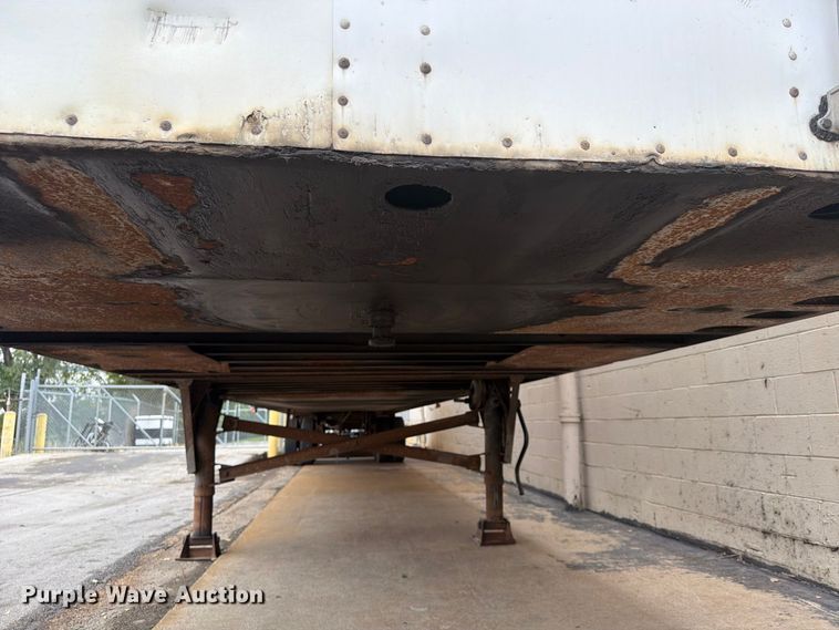 image for item FP4088 2023 Utility VS2D dry van trailer