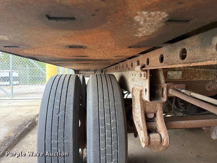image for item FP4088 2023 Utility VS2D dry van trailer