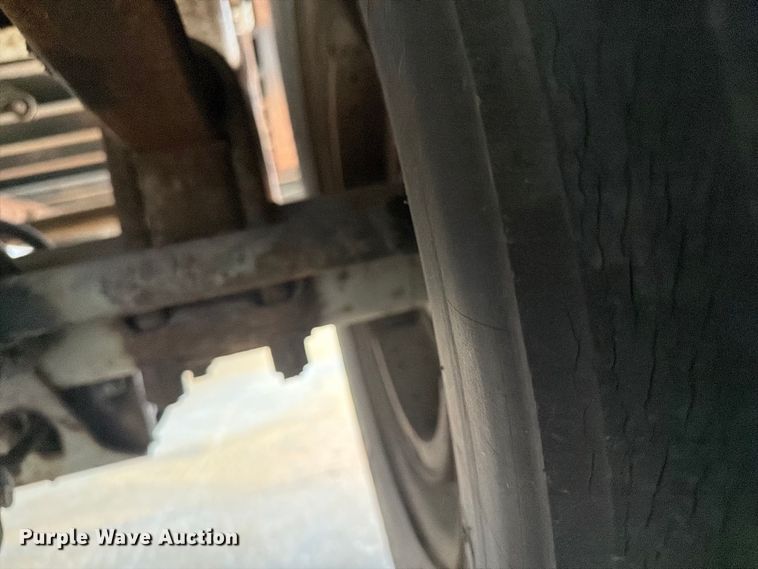 image for item FP4088 2023 Utility VS2D dry van trailer