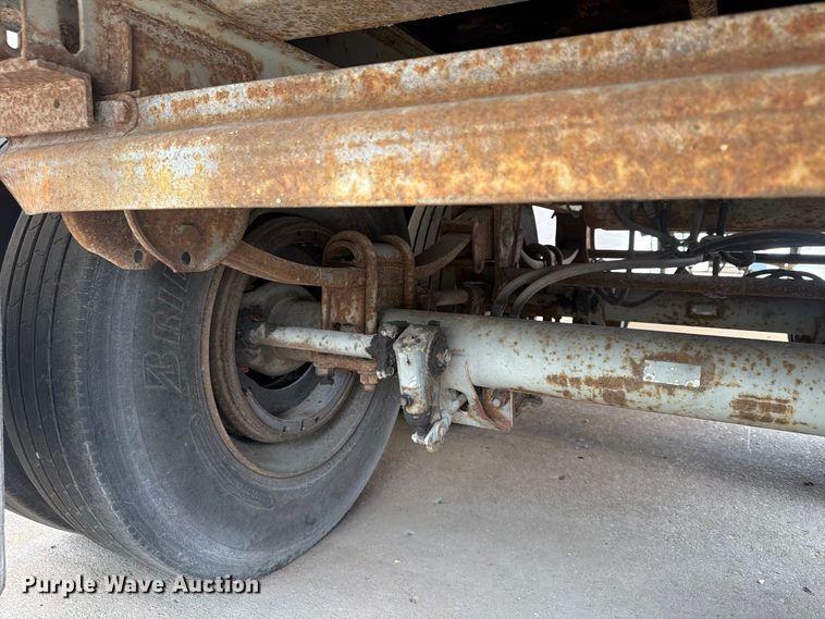 image for item FP4088 2023 Utility VS2D dry van trailer